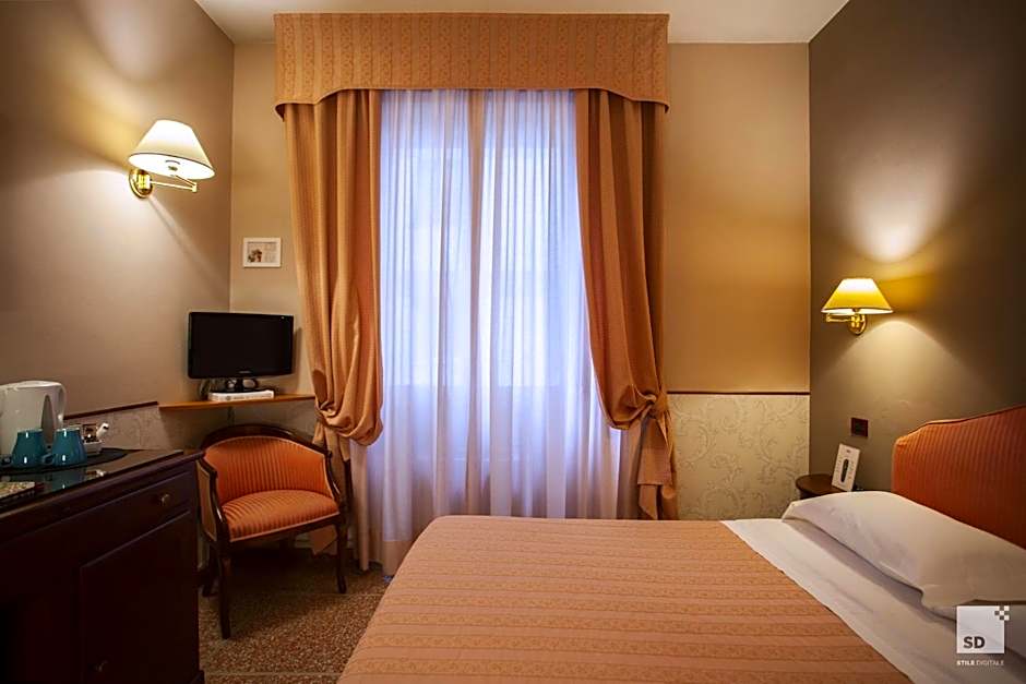 Hotel La Pace