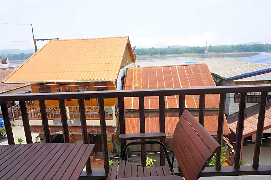 Sri Chiang Khan Hotel