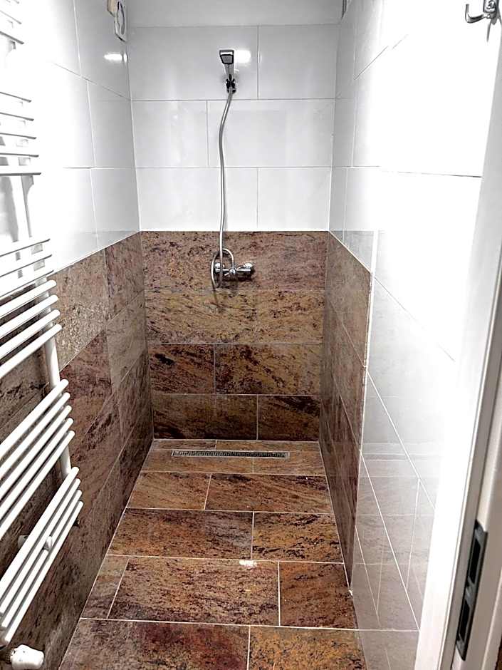 Hostel 24 Miejsca Parkingowe Noclegi Pracownicze.