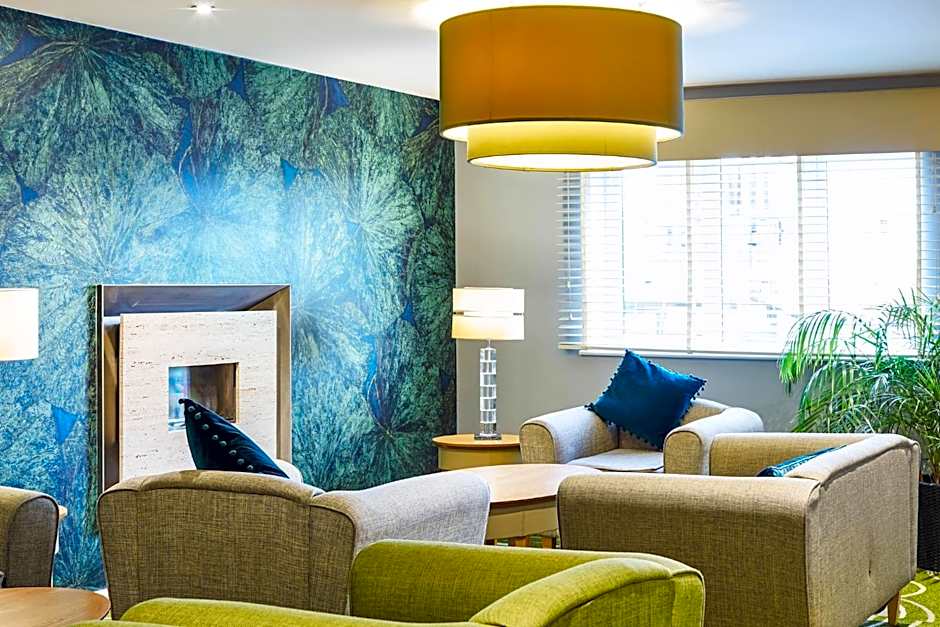 Mercure Newbury West Grange Hotel