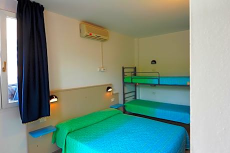 Large One-Bedroom Apartment