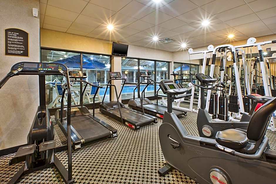 Holiday Inn Express Hotel & Suites - Belleville Area By IHG