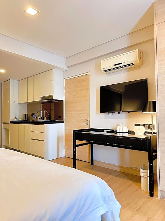 Straits Suite by C Homestay Malacca