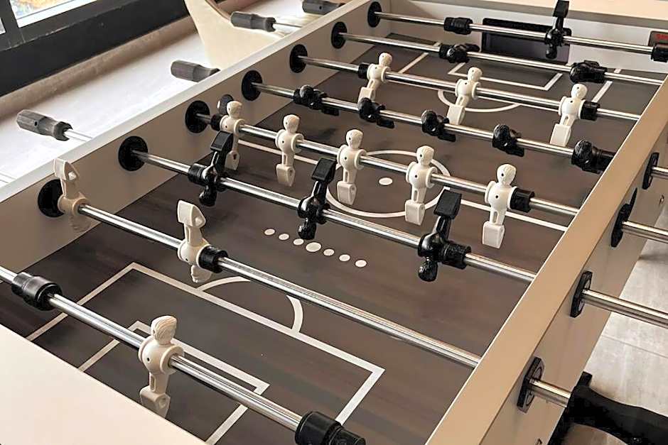 Georgetown Urban Family & Baby-Friendly Home with Skypool Seaview