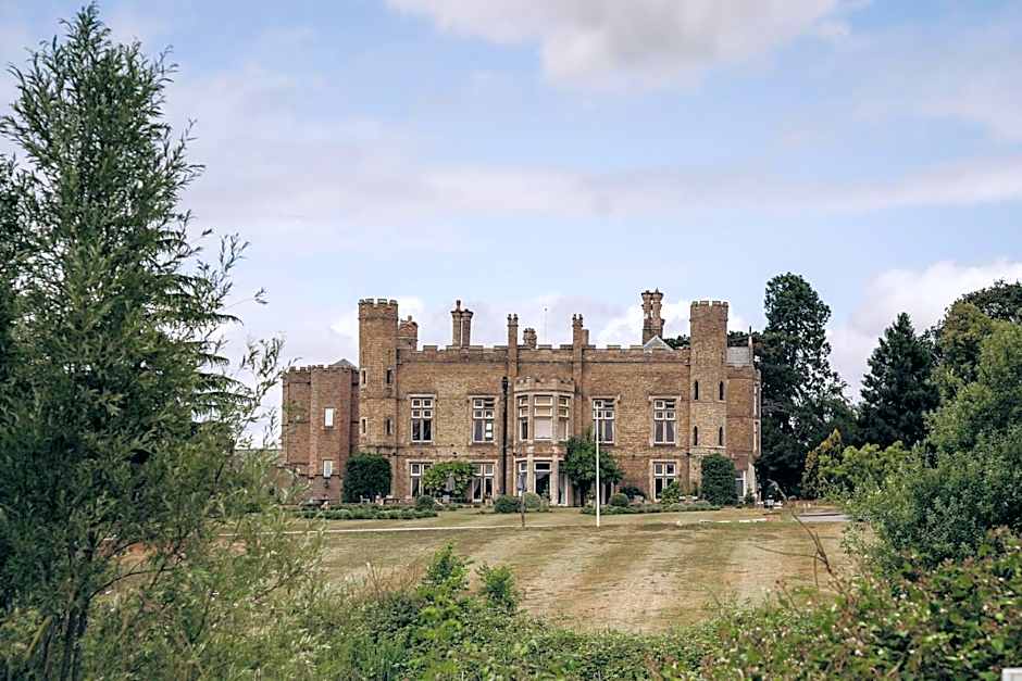 Cave Castle Hotel