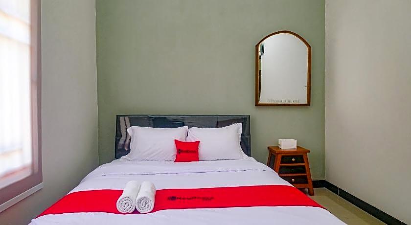 RedDoorz near Majapahit Semarang