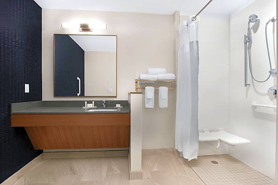 Fairfield Inn & Suites by Marriott Daytona Beach Speedway/Airport