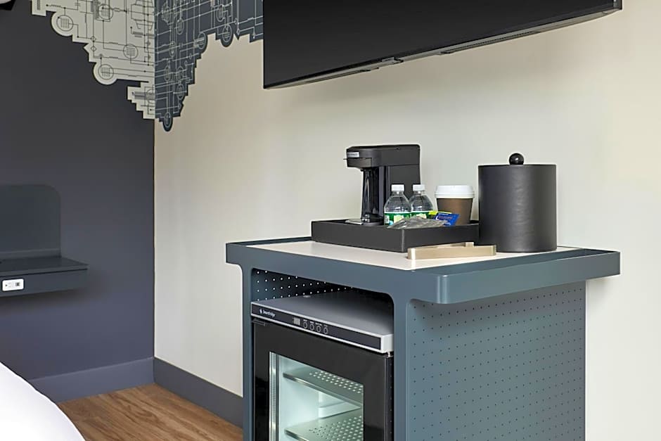 Aloft Portland Downtown Waterfront ME