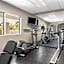 Sonesta Essential IAH Airport JFK Boulevard - Newly Renovated