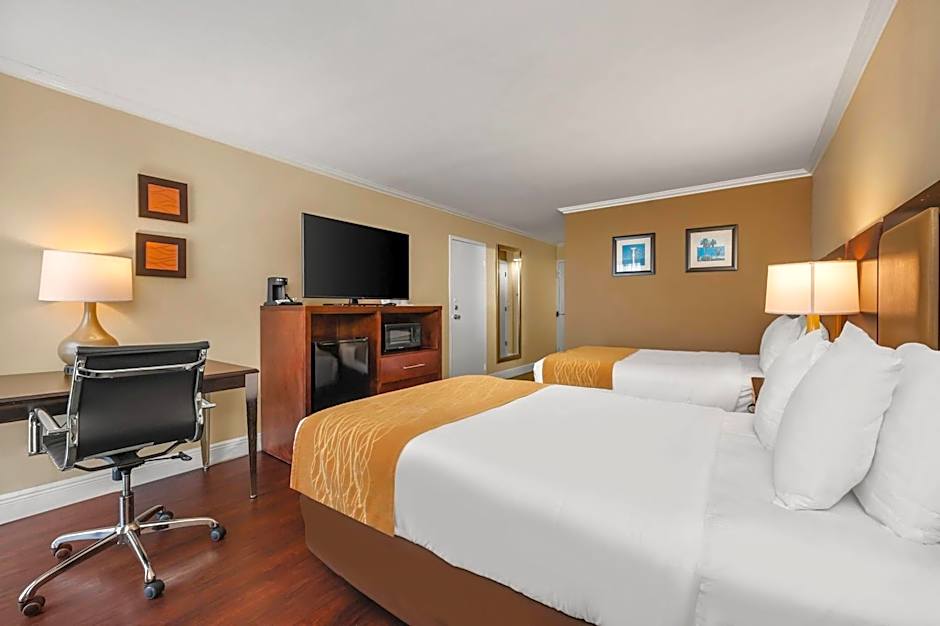 Comfort Inn Oceanside Deerfield Beach
