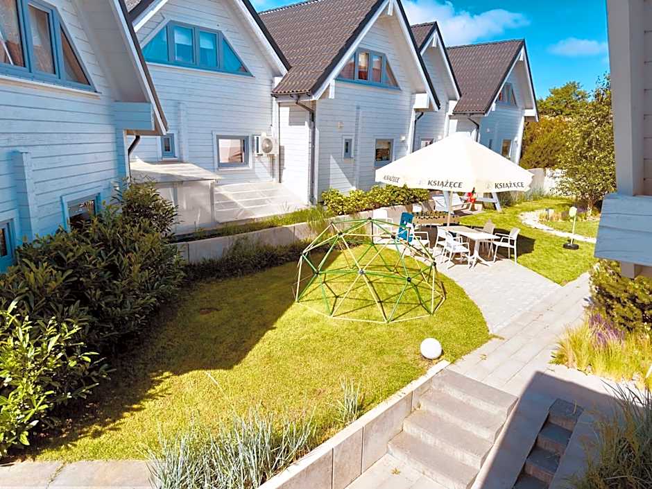 Biale Domki Paula Rewal - Domki z klimatyzacja, w obiekcie Jacuzzi i darmowe Wifi!