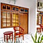 SUPER OYO 1356 Gusti Residence