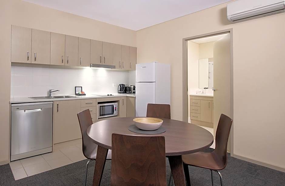 Hume Serviced Apartments