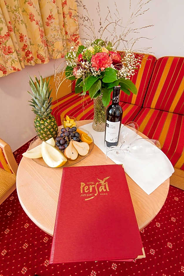 Superior Hotel Persal