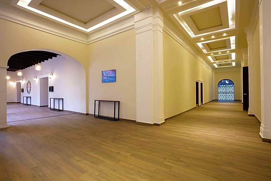 DoubleTree by Hilton Toluca