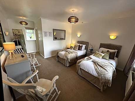 Twin Cottage (Ensuite Facilities)