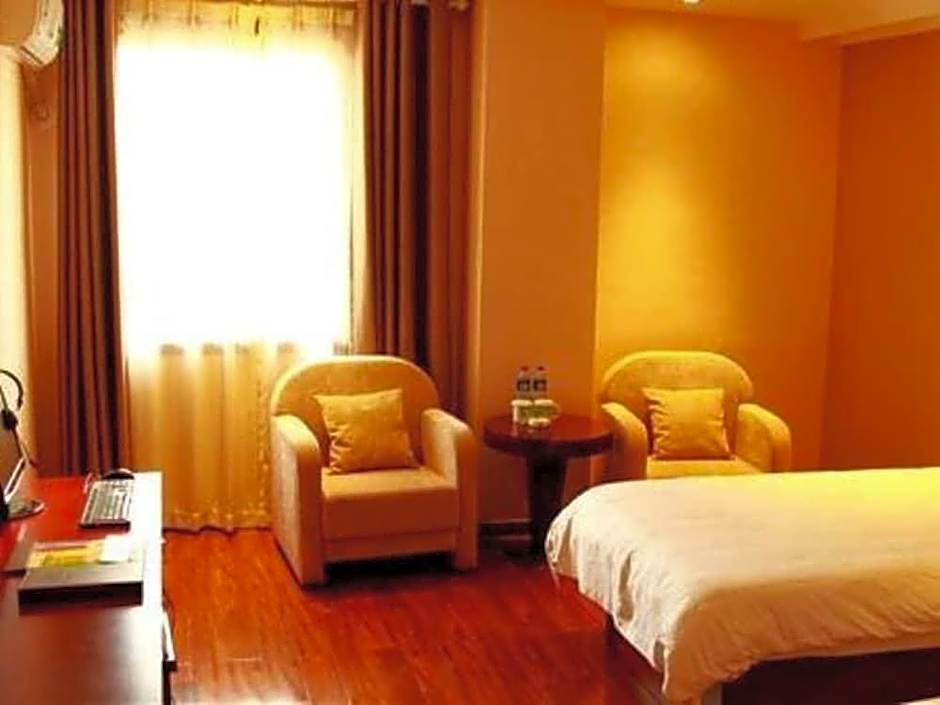 GreenTree Inn Chuzhou Wandong International Car City Express Hotel