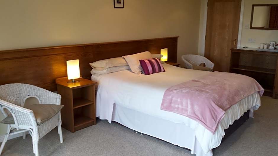 Lakeland Midsummer Lakehouse