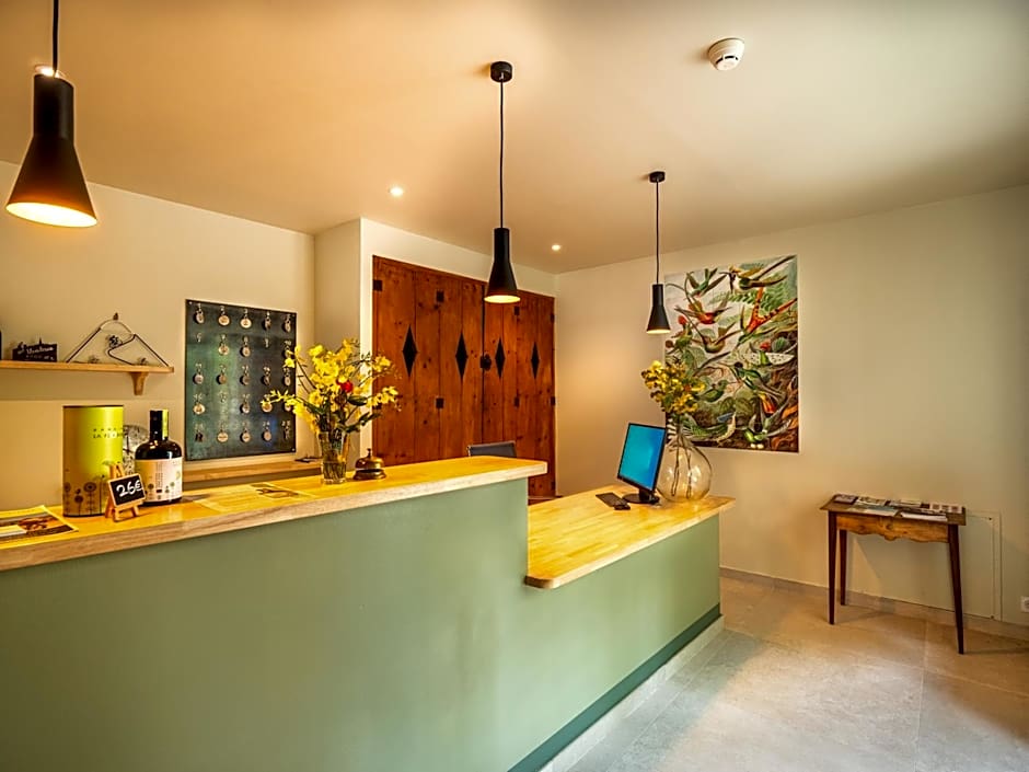 Hôtel & SPA Ventoux Provence "Domaine des Tilleuls"