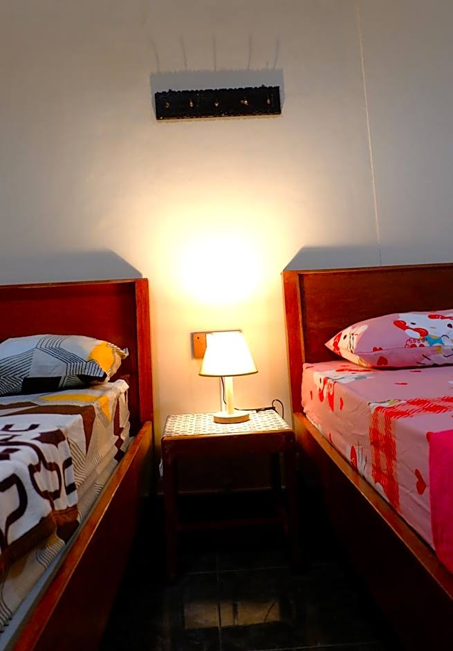 Sleepy Raccoon Hostel