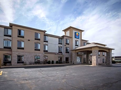 Comfort Inn Crystal Lake - Algonquin