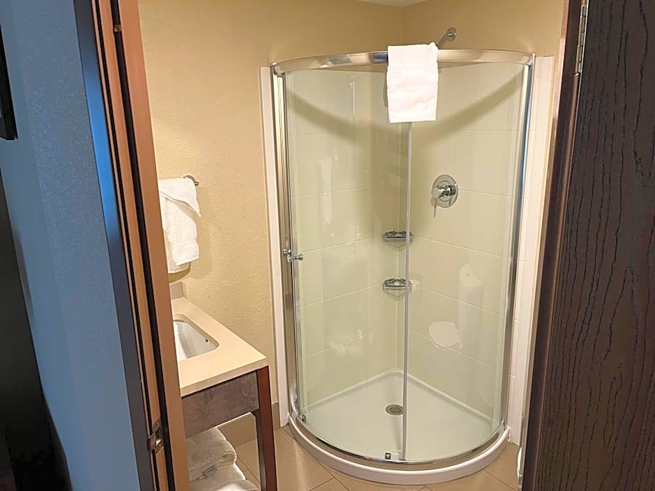 Wingate by Wyndham Clearfield