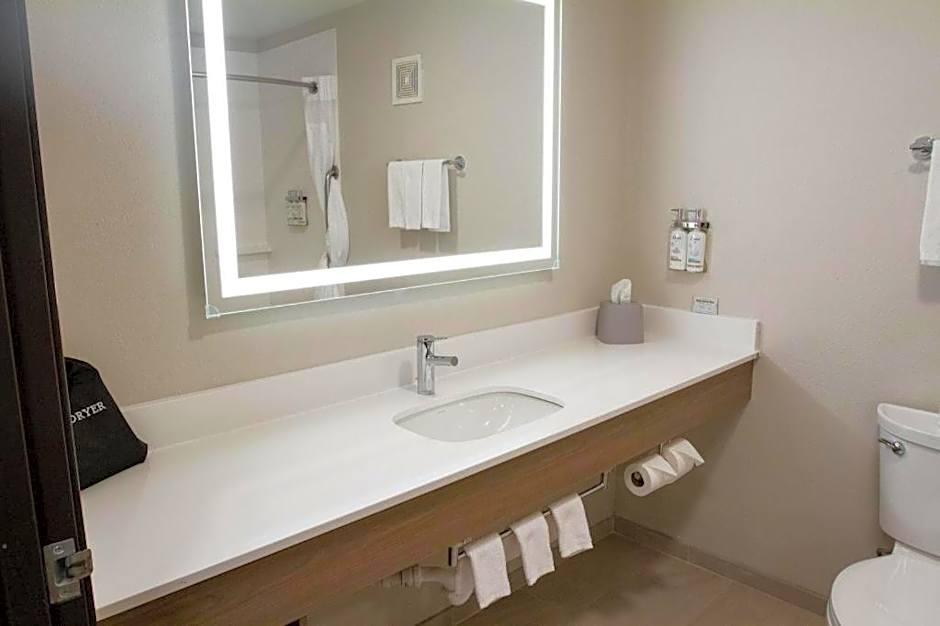 Holiday Inn Express O'Neill By IHG