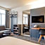 Aris Grand Place Hotel