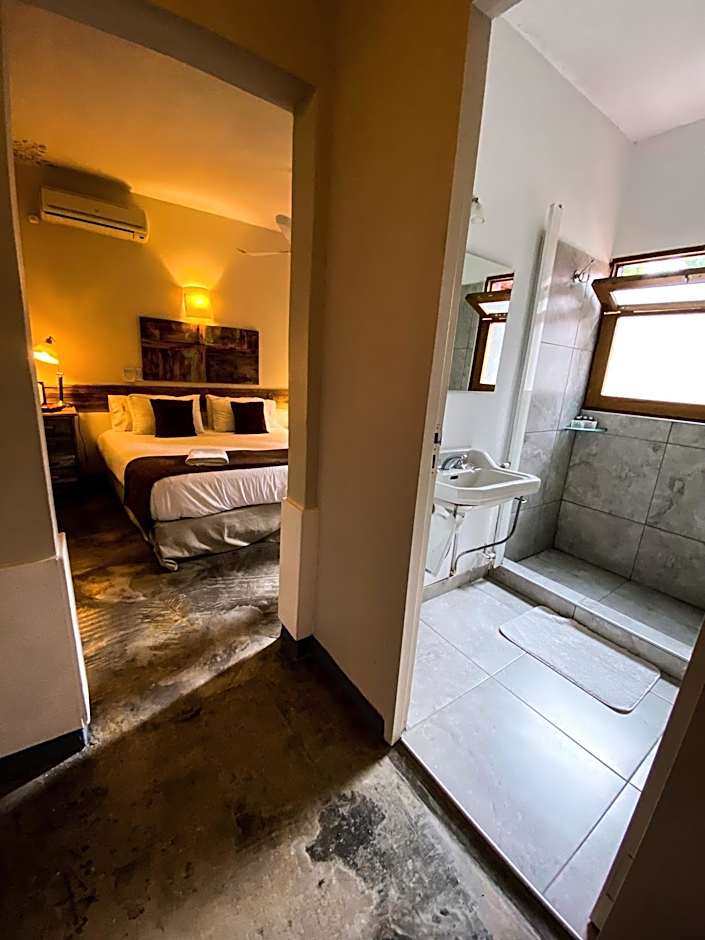 Photo 1 of 19 of 1 Double Bed or 2 Beds
