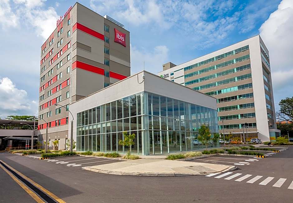 Ibis Apartado