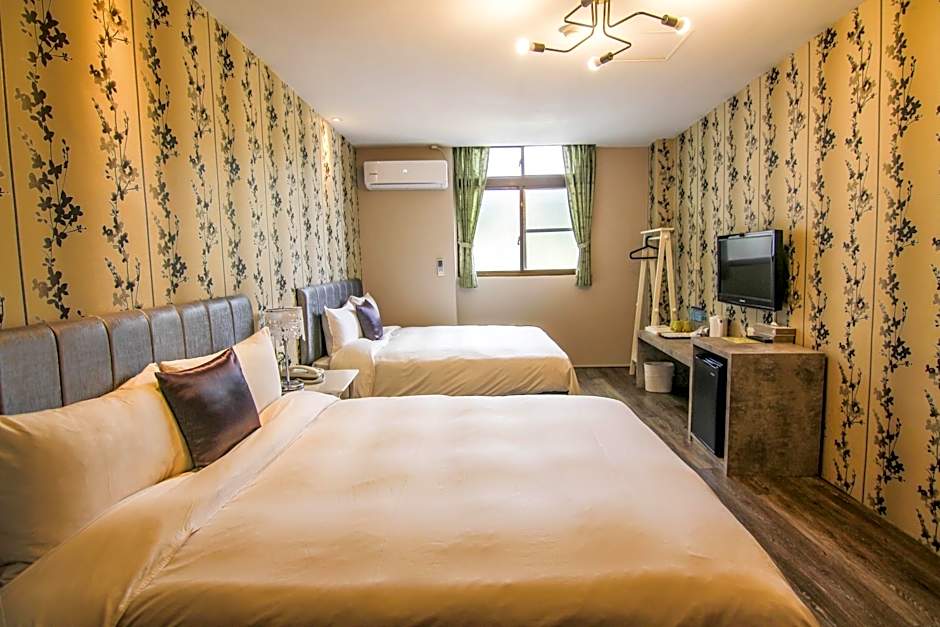 Sun Moon Lake Loft Inn