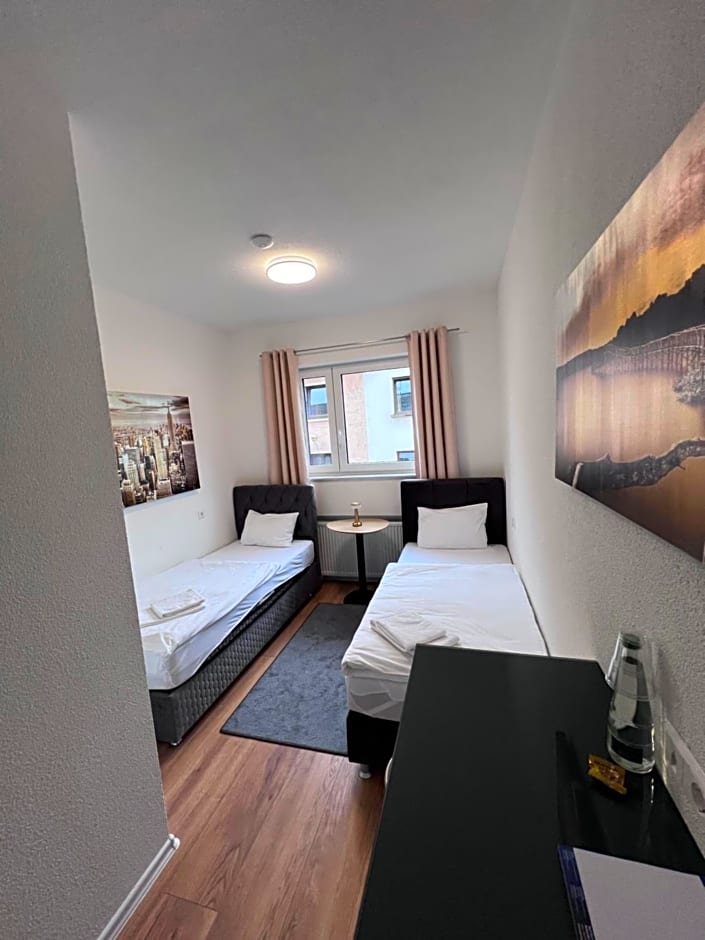 Sleep & Go Motel