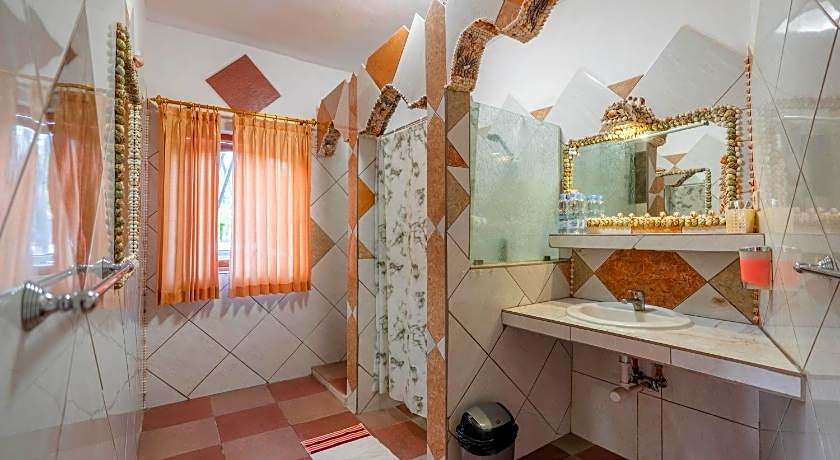 Deutsches-Eck Rikesti Hotel