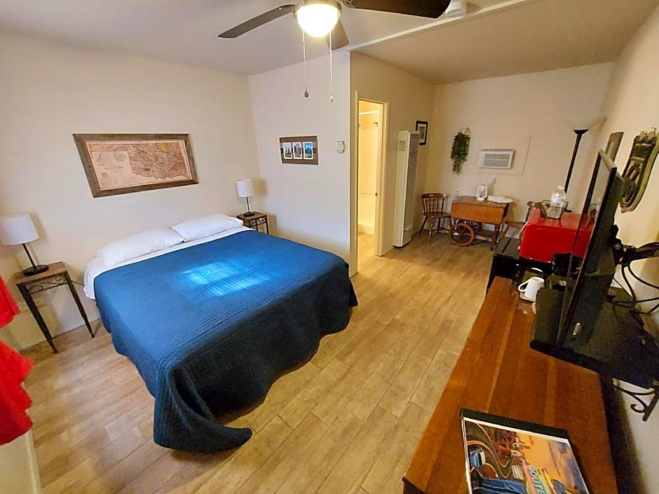 Cactus Inn