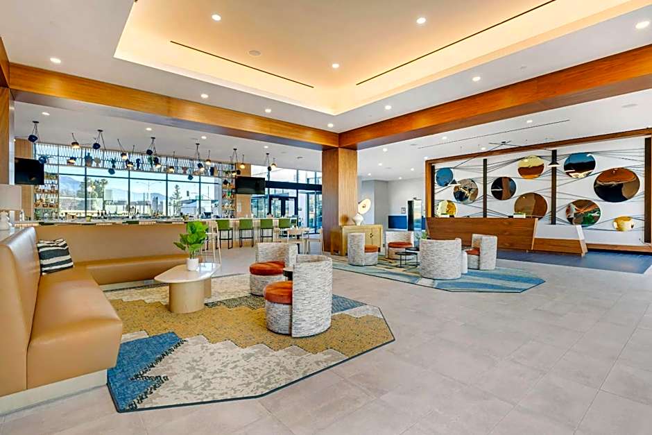 Cambria Hotel Burbank Airport