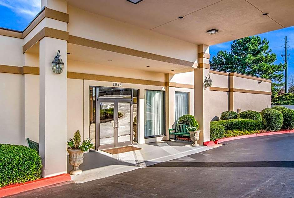 Quality Inn Suwanee I-85