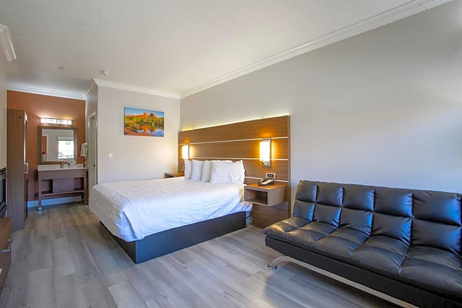 Wildflower Inn at Bell Rock