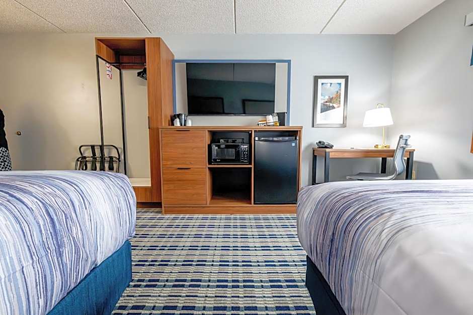 AmericInn by Wyndham Sturgeon Bay
