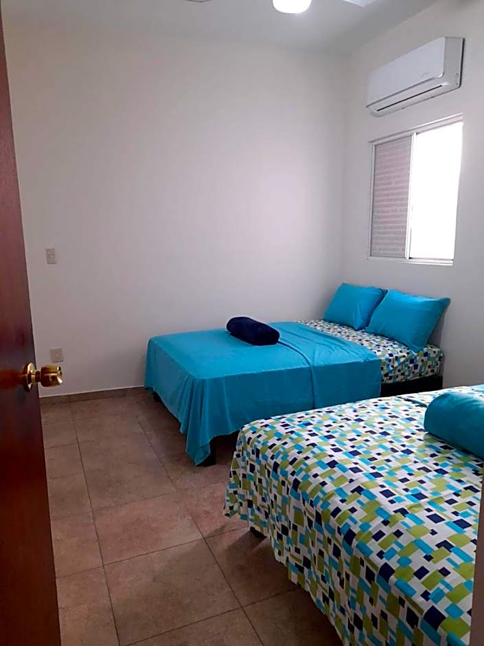 Económica casa, cercana al mar