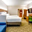 Holiday Inn Express & Suites Russellville By IHG