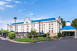 Comfort Inn & Suites Thomson