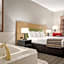 Country Inn & Suites by Radisson, Schaumburg, IL