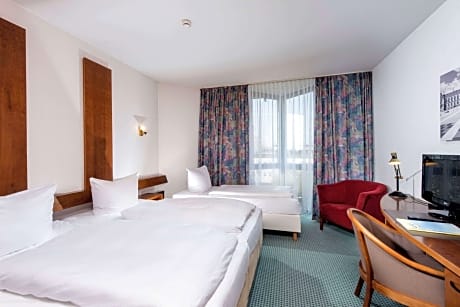 Triple Room Non-Smoking