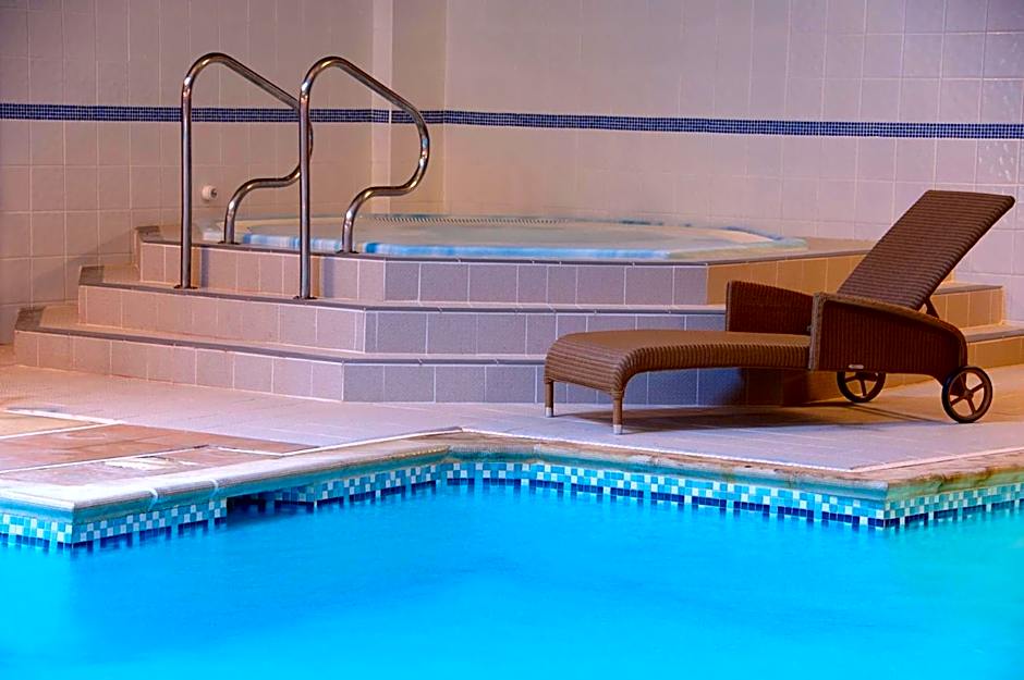 Knights Hill Hotel & Spa