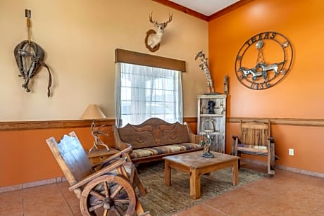 Best Western Windwood Inn & Suites