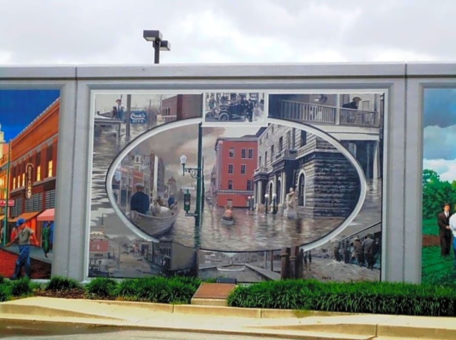Holiday Inn Paducah Riverfront By IHG