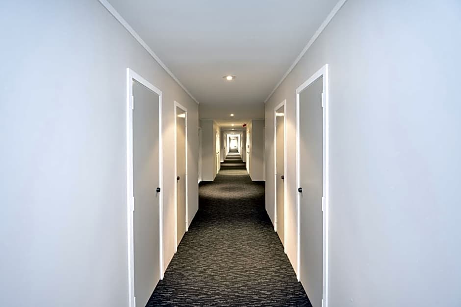 Manukau Hotel & Conference Centre