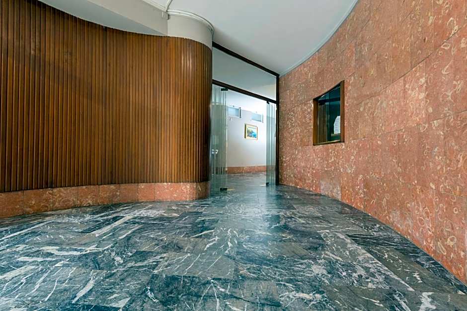 Aurelia 429 Fine Town House