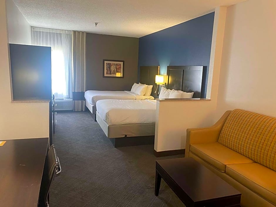 Comfort Inn & Suites Trussville I-59 Exit 141