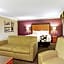 La Quinta Inn & Suites by Wyndham And Conference Center San Angelo